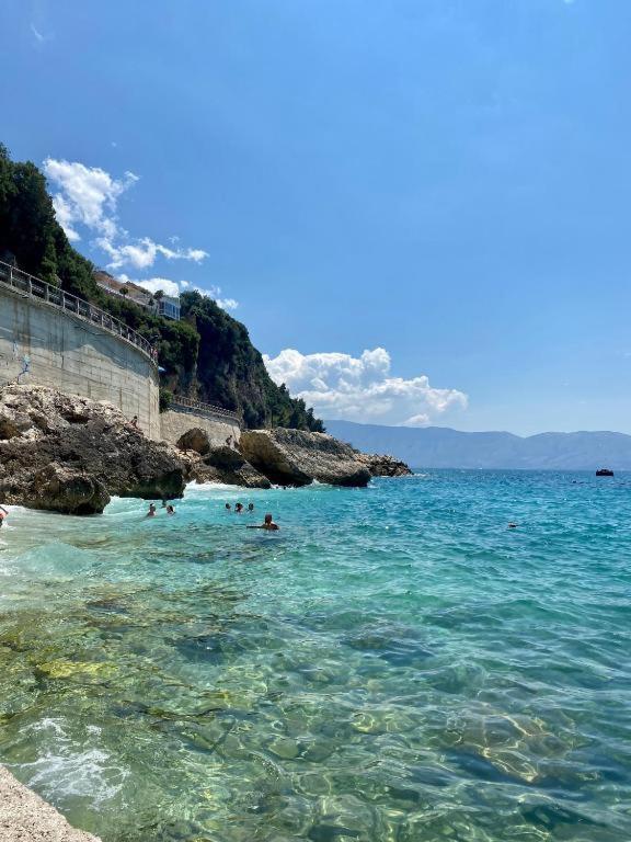 Arlind'S Apartaments Vlorë 외부 사진