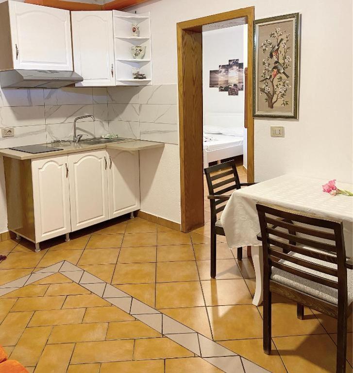 Arlind'S Apartaments Vlorë 외부 사진